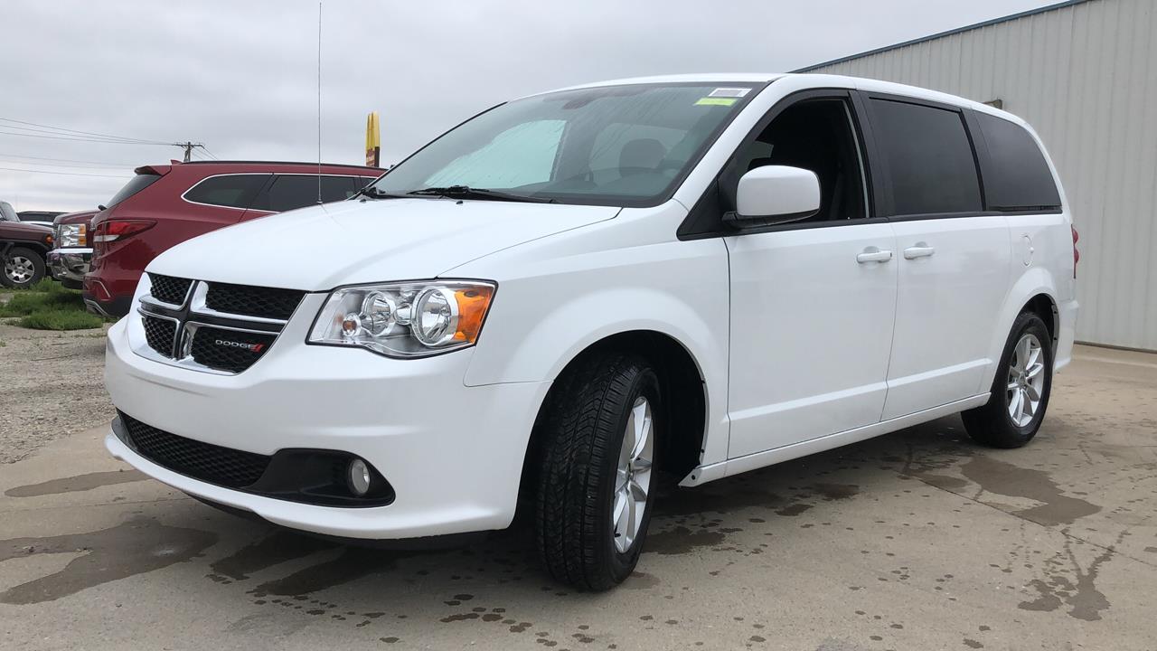 New 2020 DODGE Grand Caravan SE Plus Wagon FWD Passenger Van